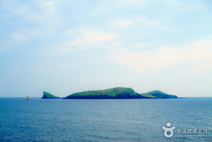 [163번][알뜰상품] 제주도무인섬 차귀도+무지개해안도로+카멜리아힐+화산석테마농원+에코랜드+성읍민속마을+커피족욕체험 2박3일 오후출발
